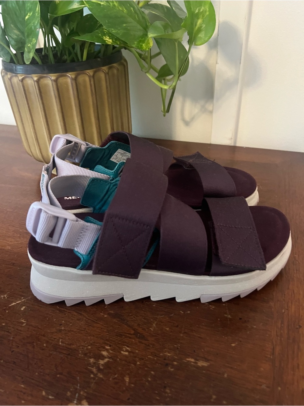 Merrell Women’s Alpine Cush Platform Sandals in Deep Plum size 6 - Picture 5 of 7